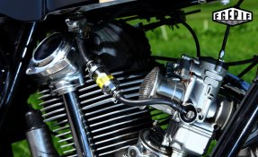 Ducati 750 GT 1972 Café Racer IMOLA - couple conique