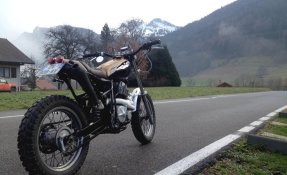 Suzuki 600 DR café racer Scrambler