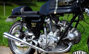 Ducati 750 GT 1972 Café Racer IMOLA - couple conique