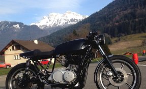 Yamaha XS 850 3 cylindres Café Racer