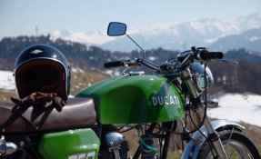 Ducati 750 GT 1972 restauration - préparation