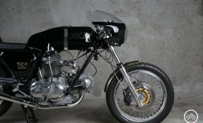 Ducati 750 GT 1972 Café Racer façon IMOLA Sport 750SS Bevel Twin - Couple (…)