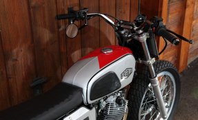Yamaha XT600Z Ténéré 1989 - Streettracker ou flattrack bobber