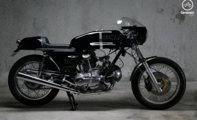 Ducati 750GT Café Racer IMOLA - Couple Conique - Bevel Twin
