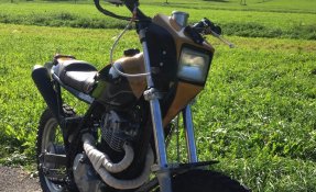 Suzuki 600 DR café Tracker Scrambler