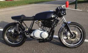 Yamaha XS 850 3 cylindres Café Racer
